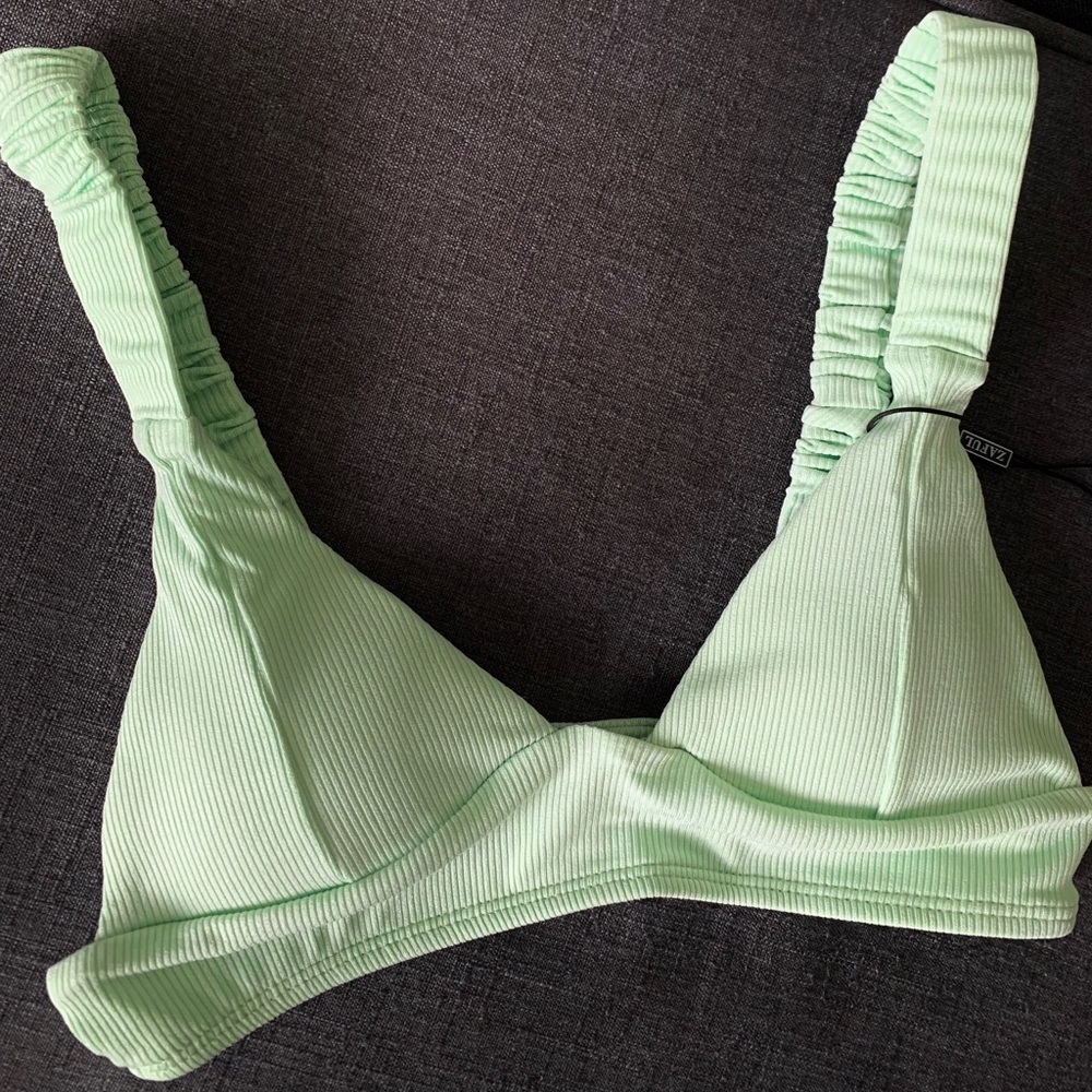 NWT Mint/Light Green Bikini Top